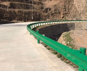 西藏高速路波形护栏002